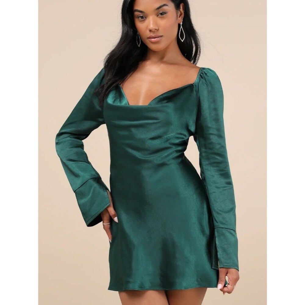 Lulus Emerald Green Satin Mini Dress NWT Size Large Cowl Neck Party Dress